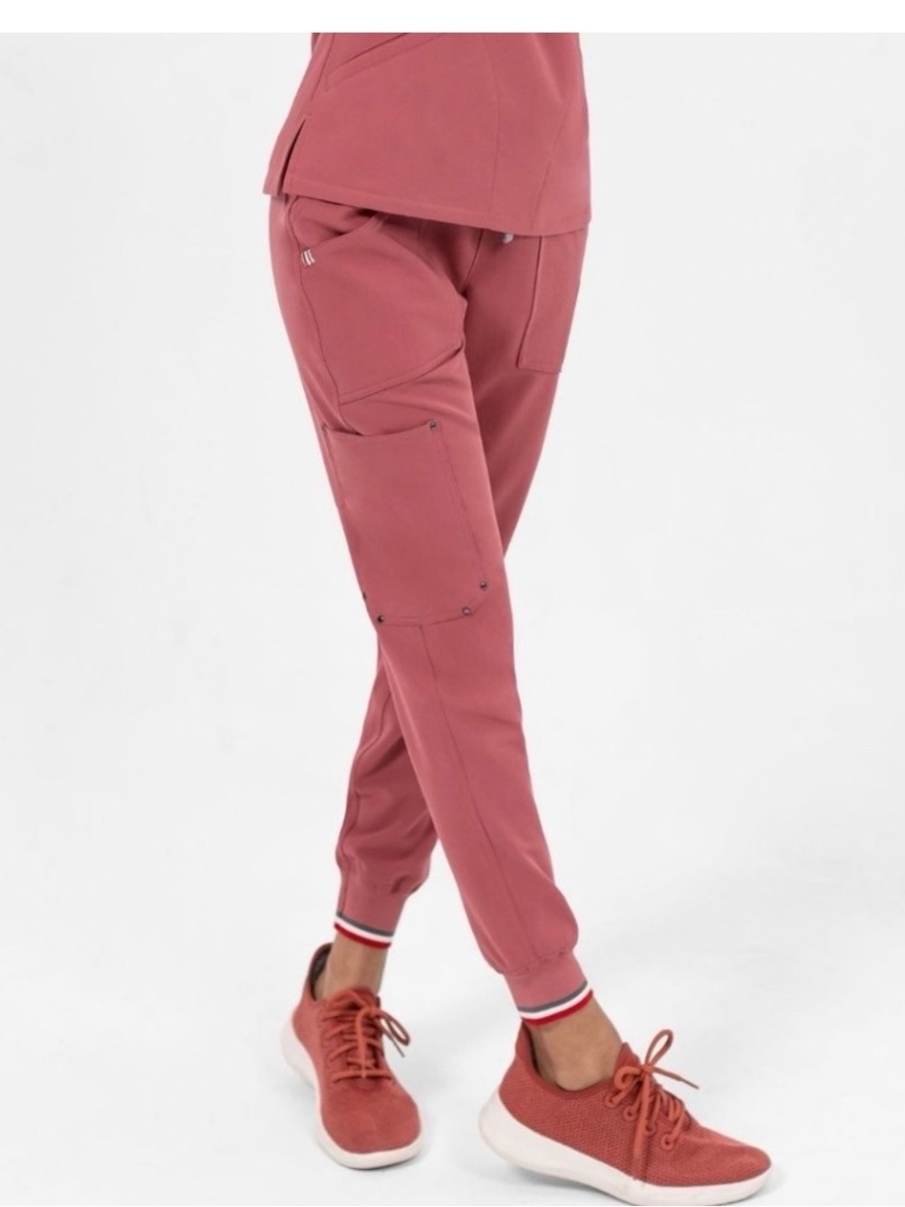 Women’s Utility Jogger Pants in Dusty Rose